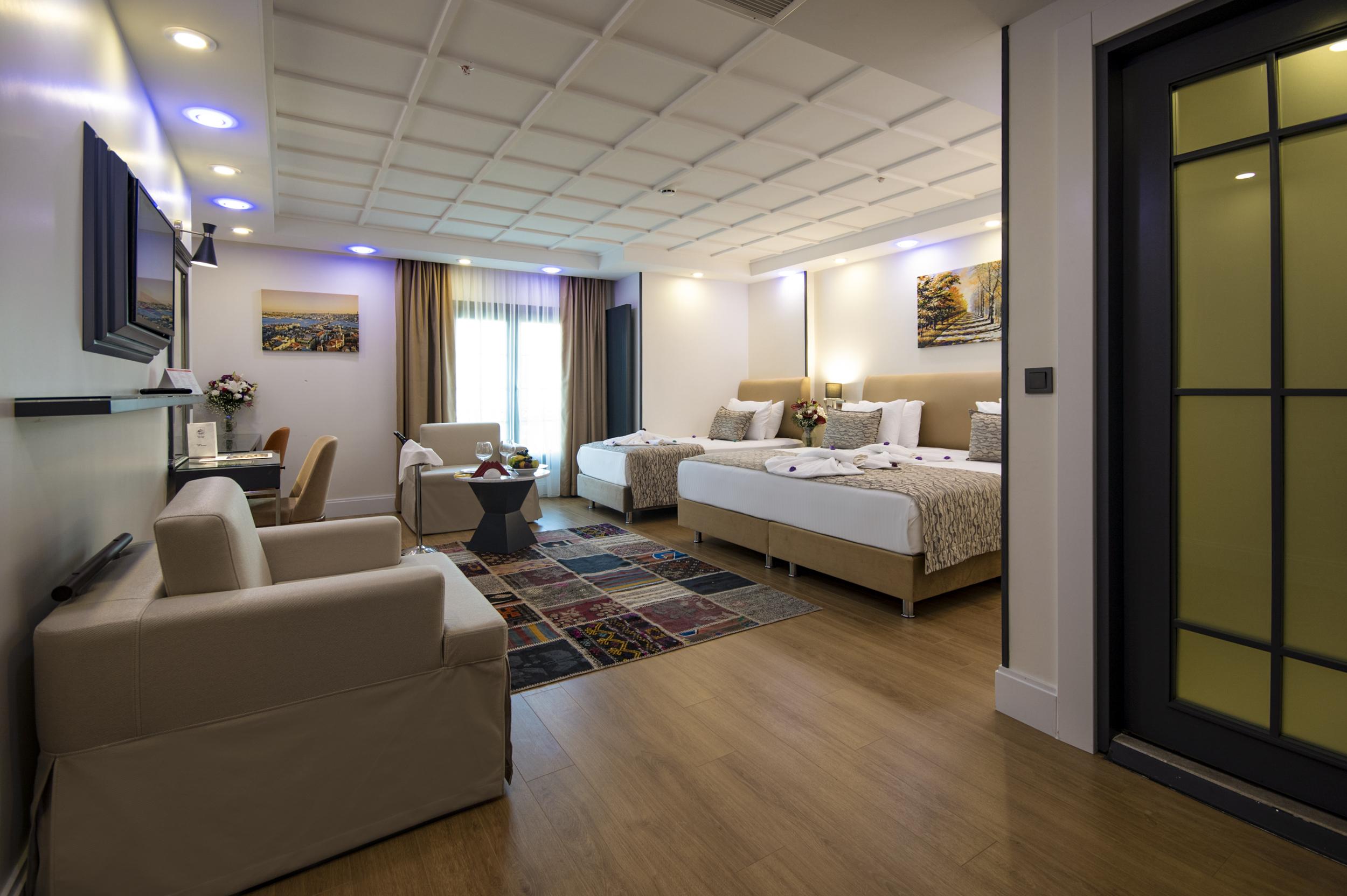 Готель Antusa Design & 4*